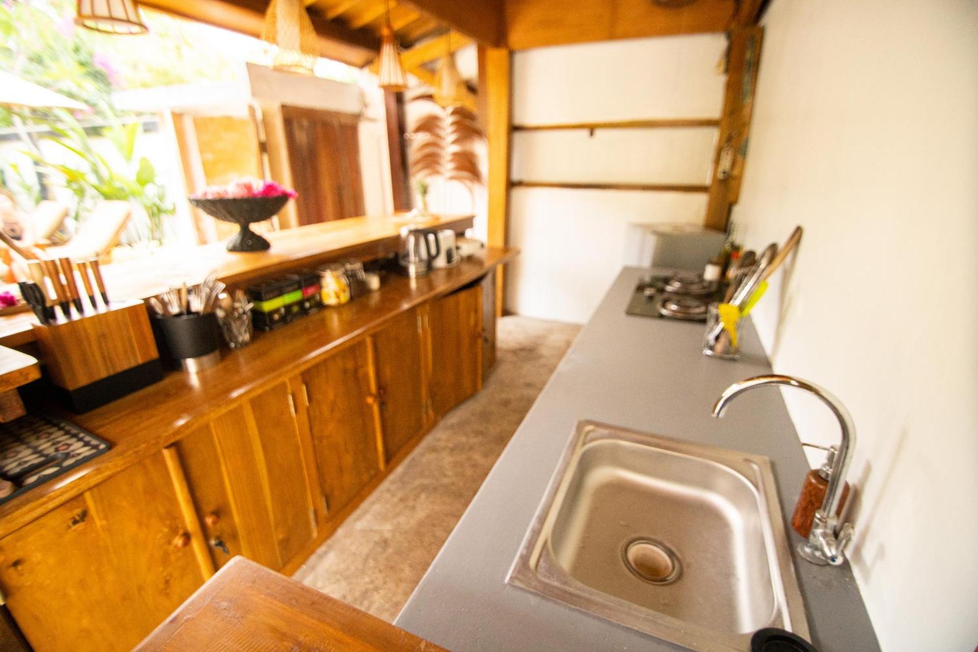 Rumah Singa - Holistic Healing Retreat Gili Air Exterior foto